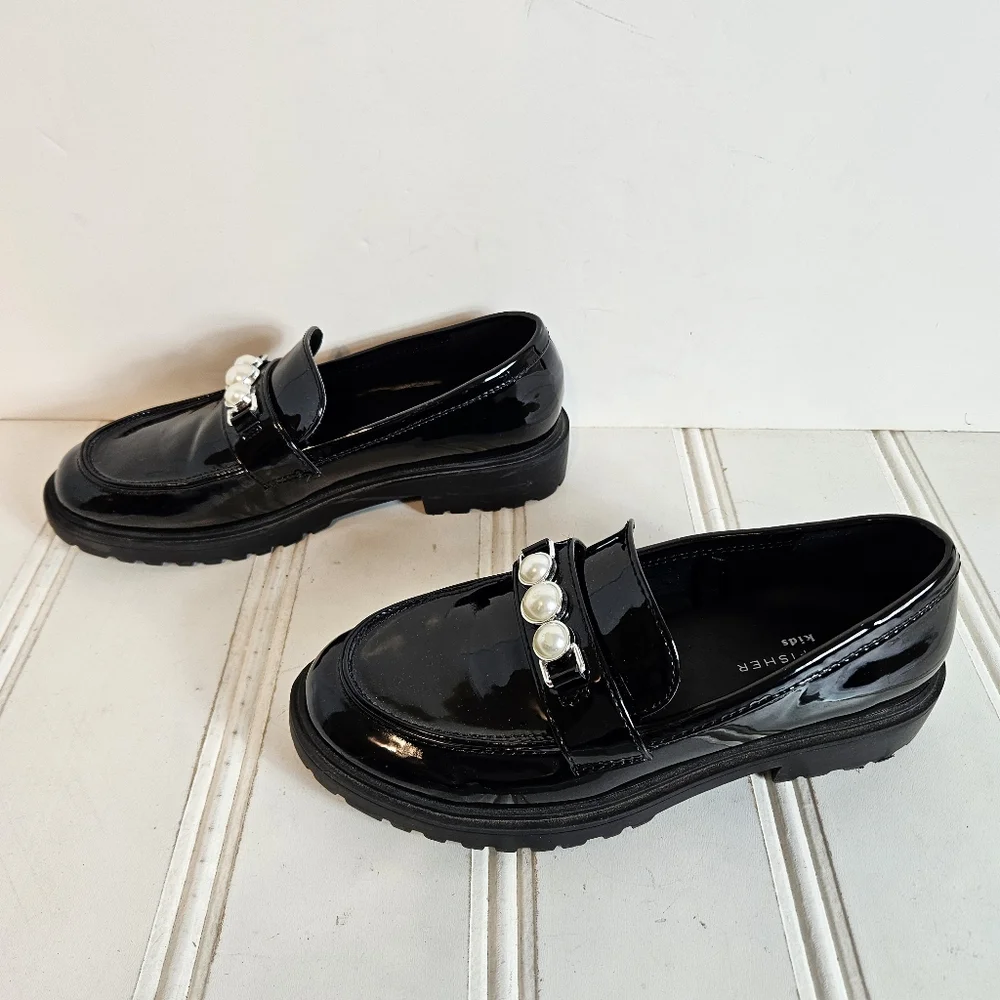 Marc Fisher Kids Loafers Girls 3/1.5 Pearl Band Chunky Lug Patent Leather Black!